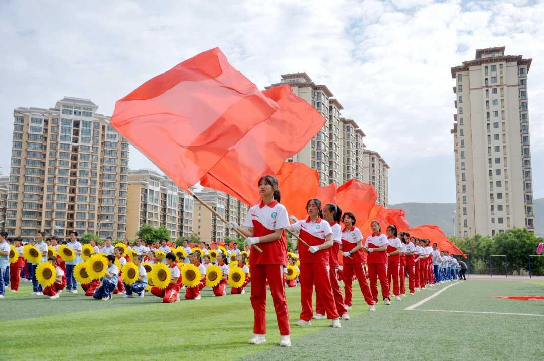 在家复读如何参加高考？游戏画面