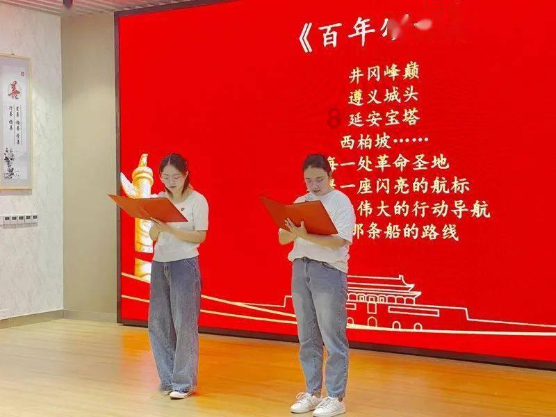 《壹天聚乐部》超火爆闹猛的聚会型年夜饭！人均199享波龙、老虎斑、肉蟹、鲜鲍硬菜云集！免费唱歌棋牌、弹簧舞台嗨不停！