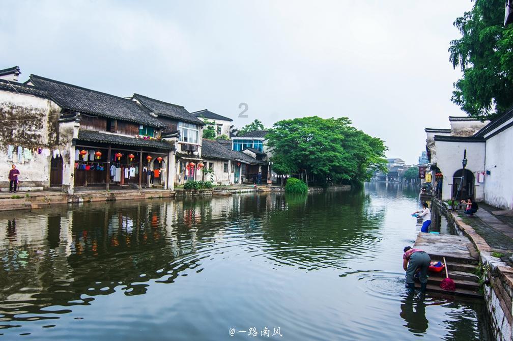 烟雨江湖三潭印月